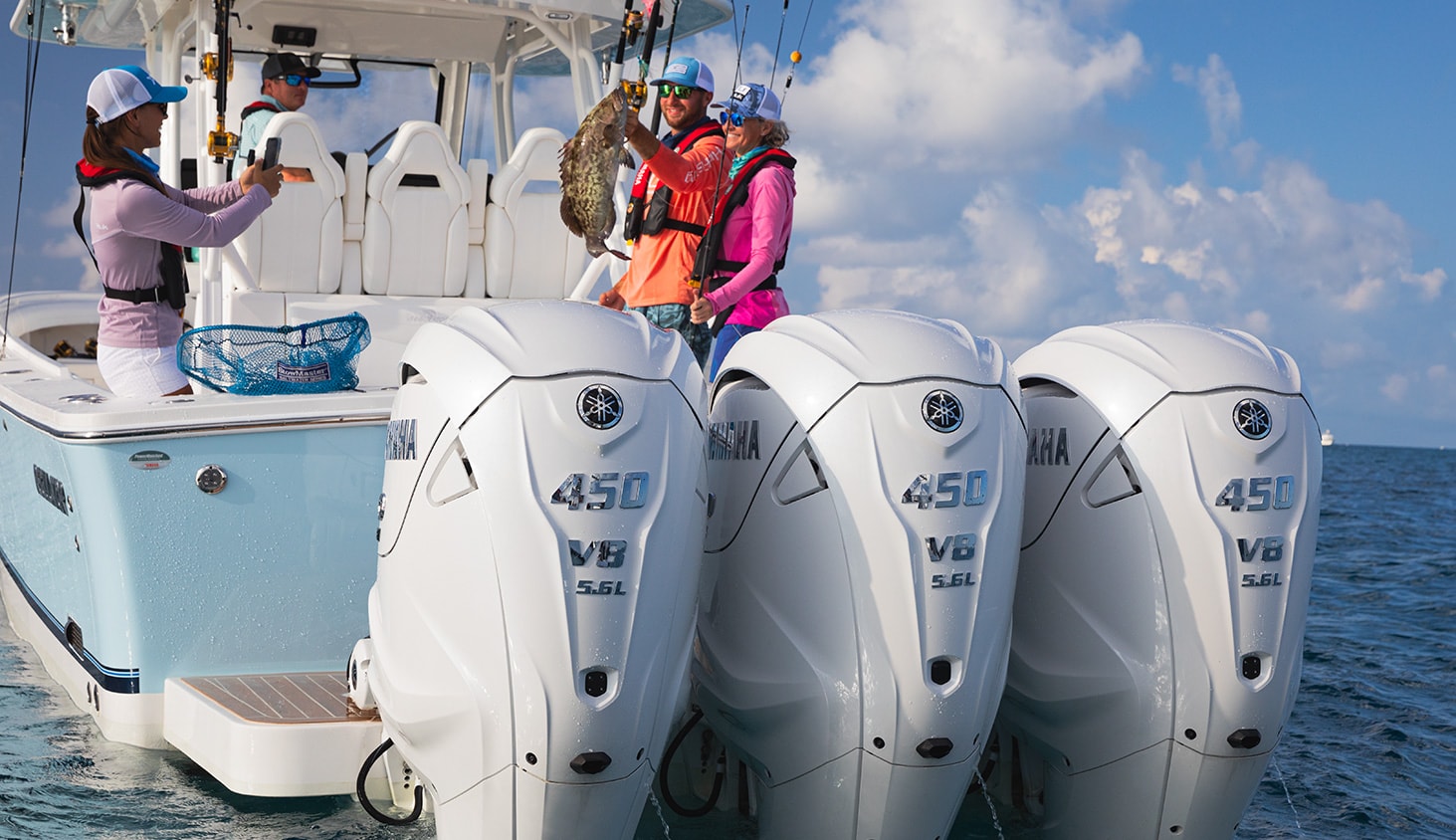 Yamaha XTO Offshore 450 Hp V8 Outboard